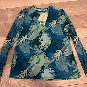 Woman’s rash guard